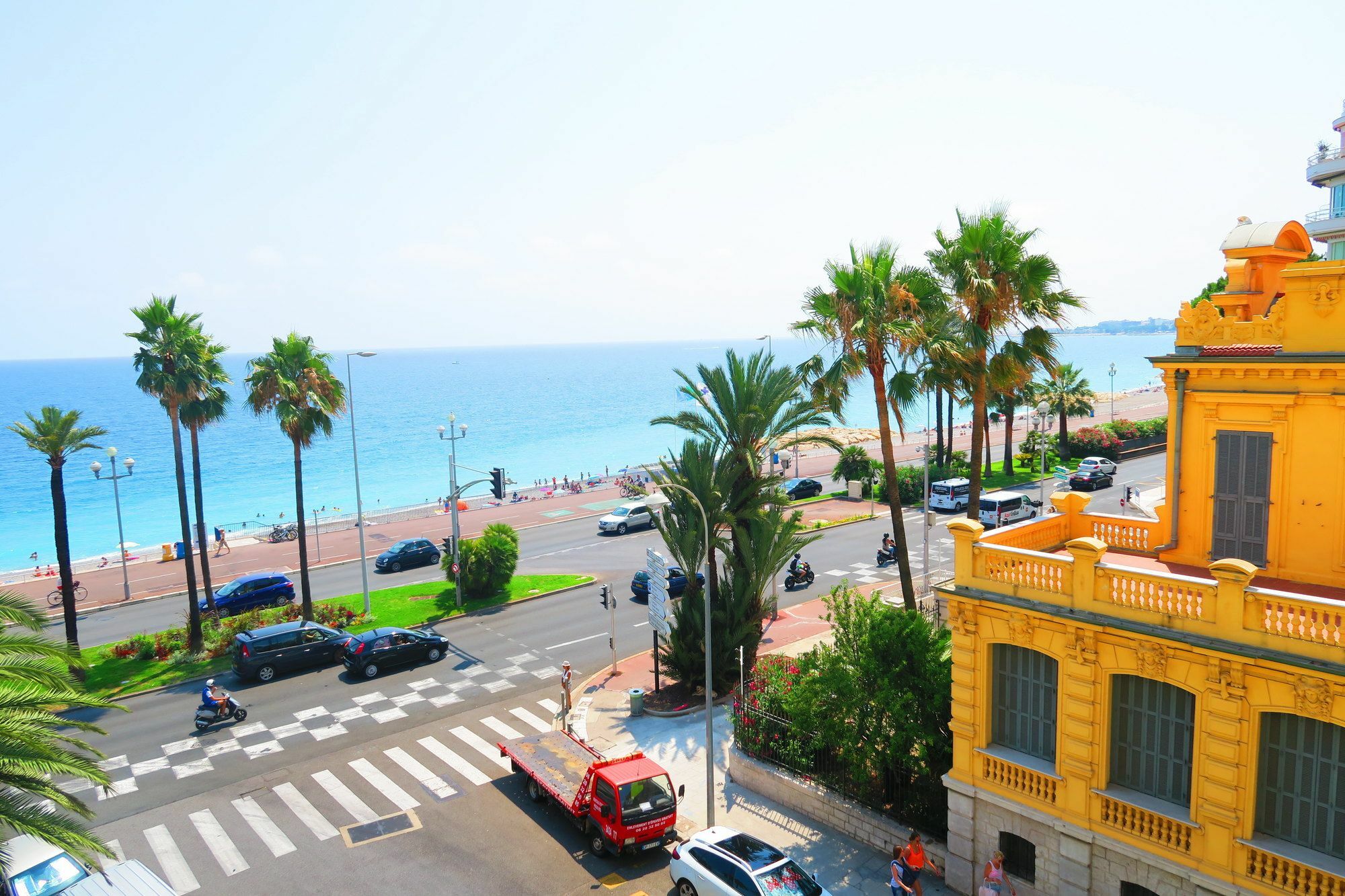 Sea View - Promenade Des 1 Bdr Apartment