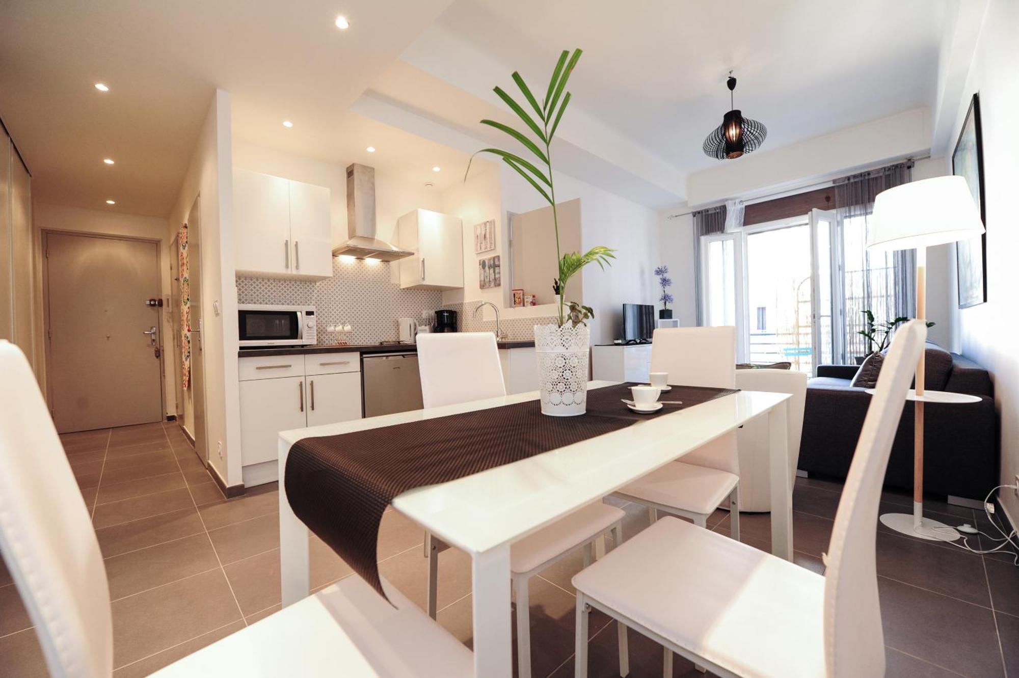 Imperazur Five Stars House * Nice