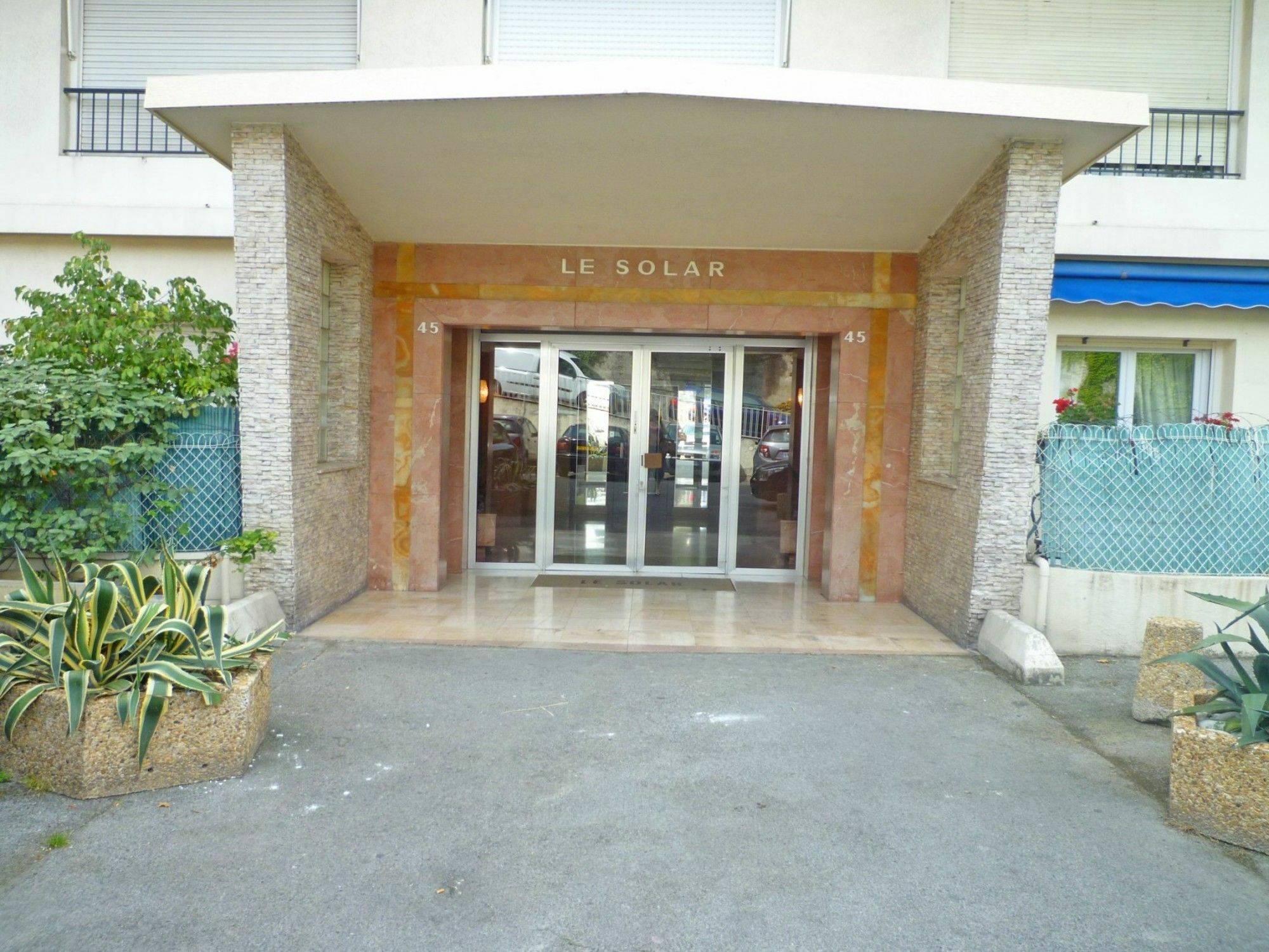Apartment Nestor&jeeves - Solar - Free Parking - Close Sea