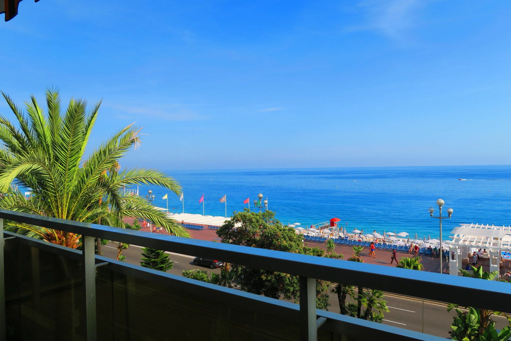 Nestor&jeeves - Terrasse Royal Luxembourg - - Sea Front