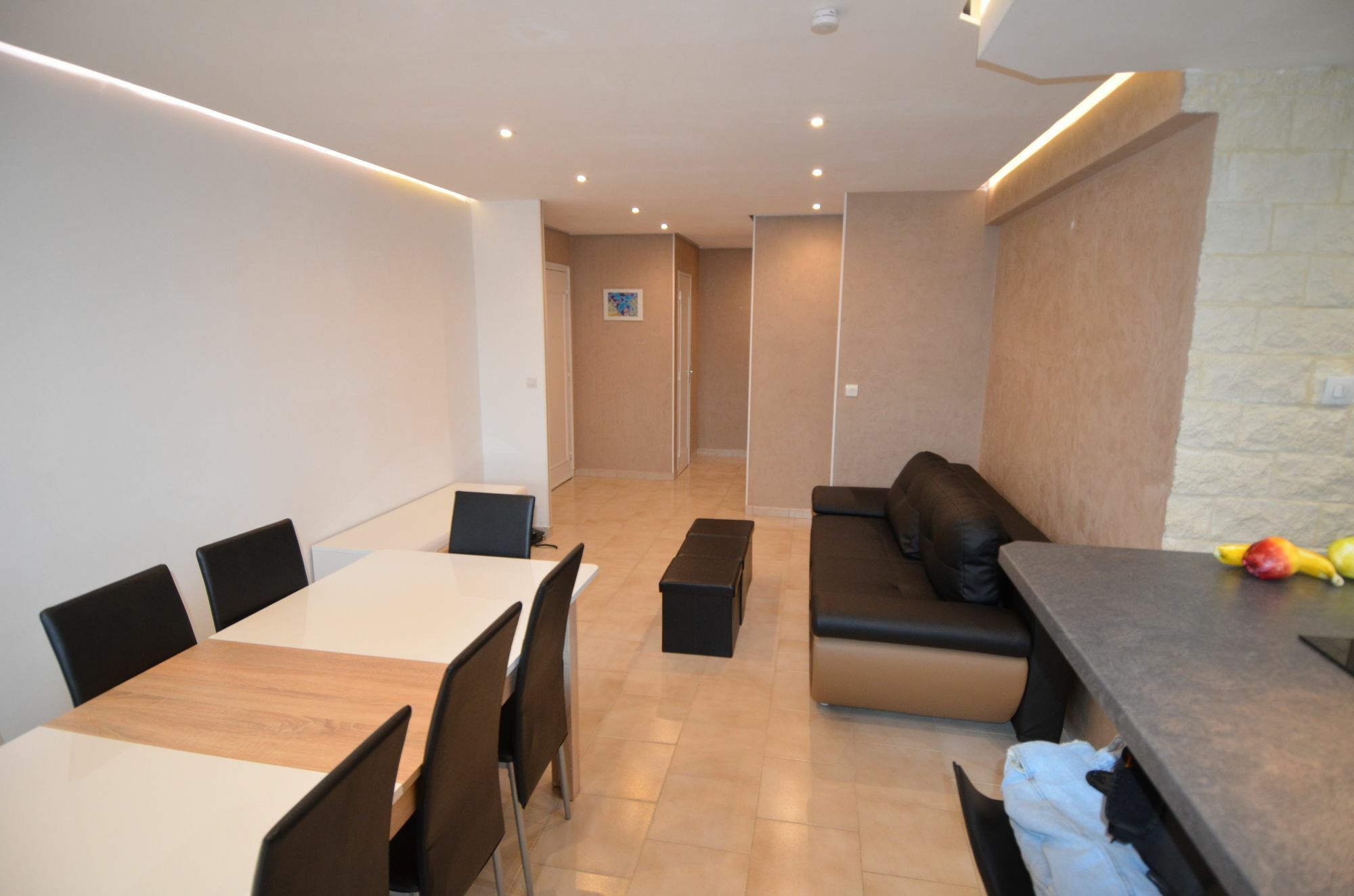 Appartement Rooftop 8 Personnes Grande Terrasse Avec Parking Quartier Aéroport Nice