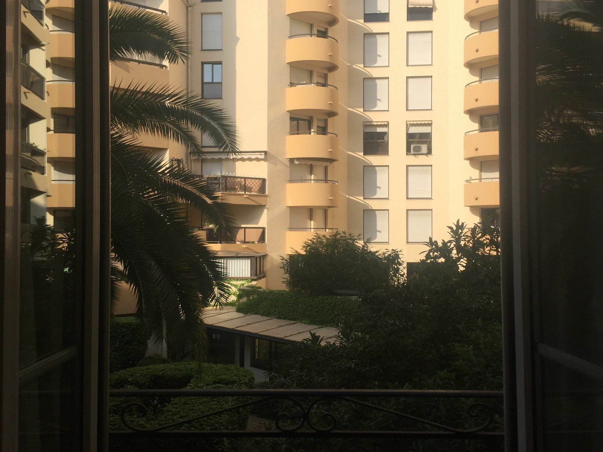 In The Heart Of Apartment *