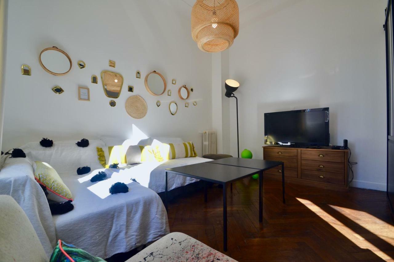 Le St Francois - Gorgeous Apt Art-deco,lift, A/c, 20 Meters Beach Apartment