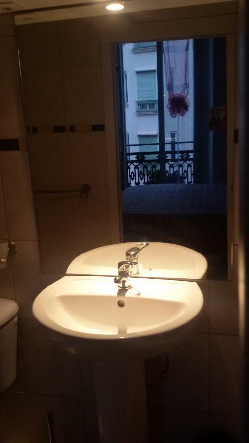 Breakfast At Sophy's * Nice