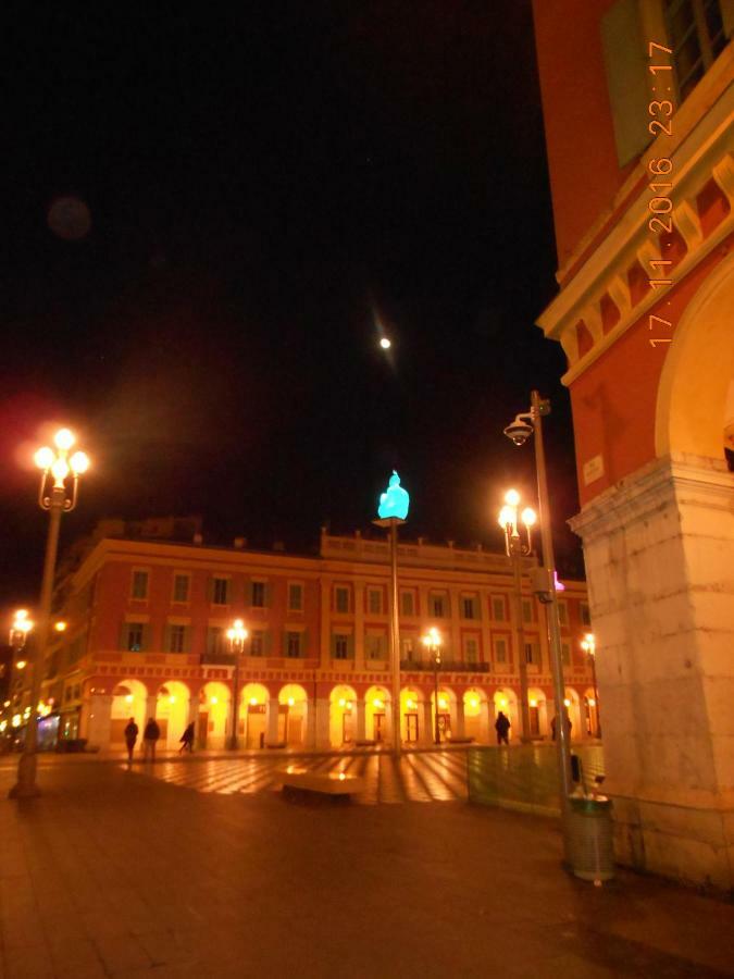 Breakfast At Sophy's