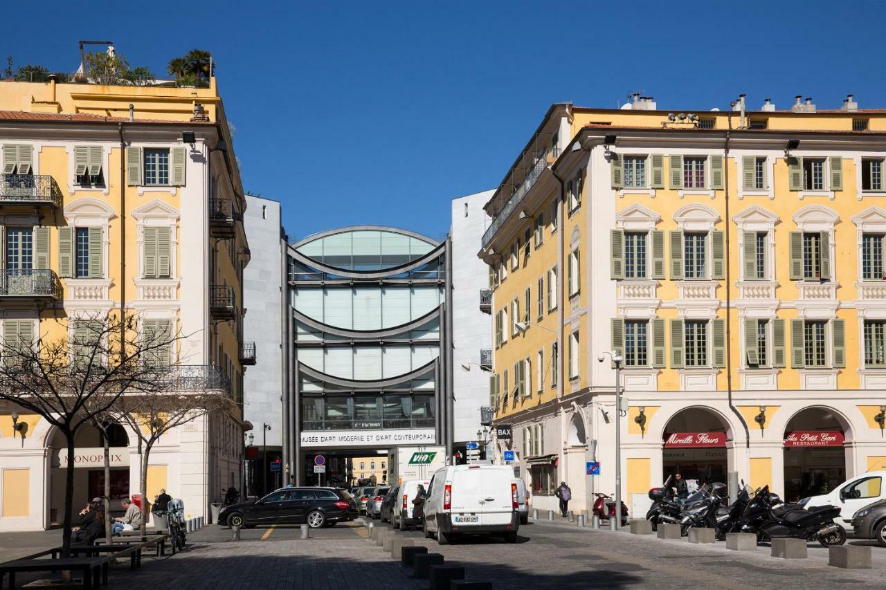 France-studio-nice-carre D'or *