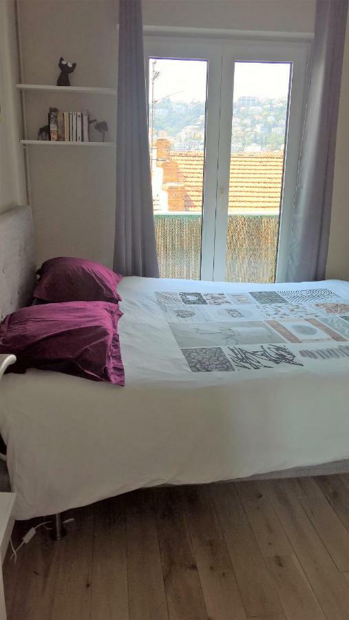 Val Roya Terrasse Apartment *