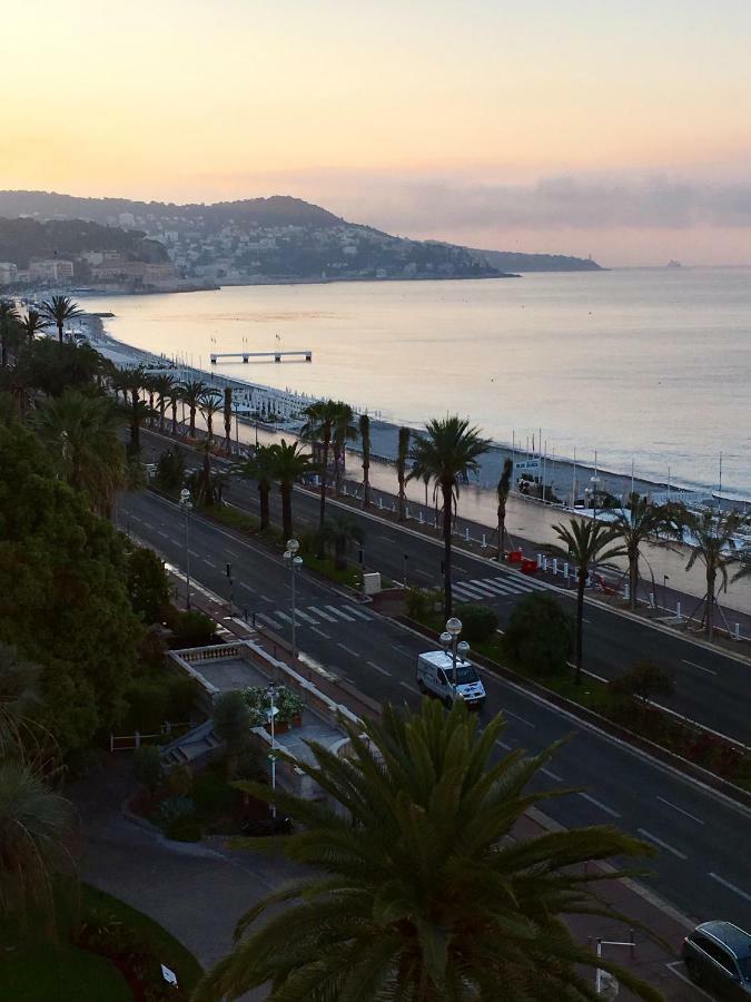 Le Petit Bourgeois De Nice
