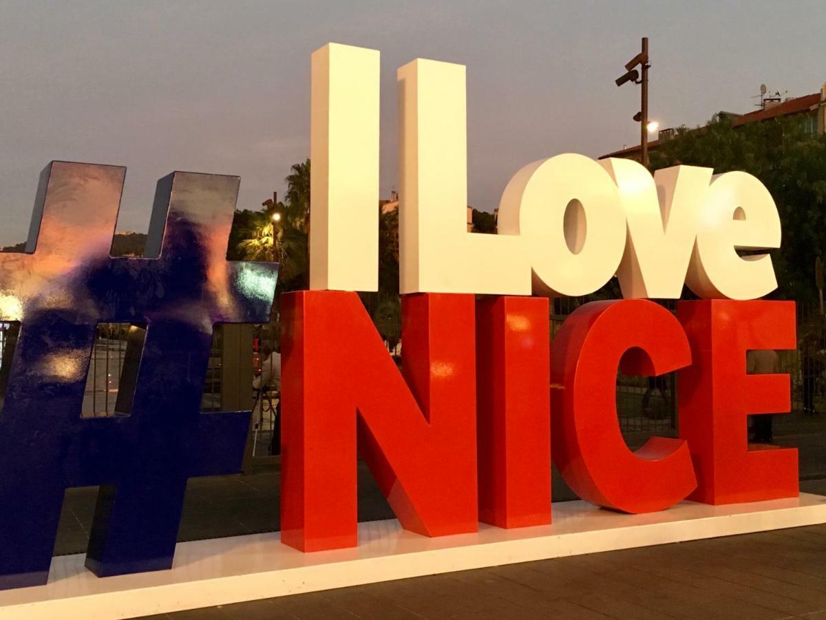 Le Petit Bourgeois De * Nice