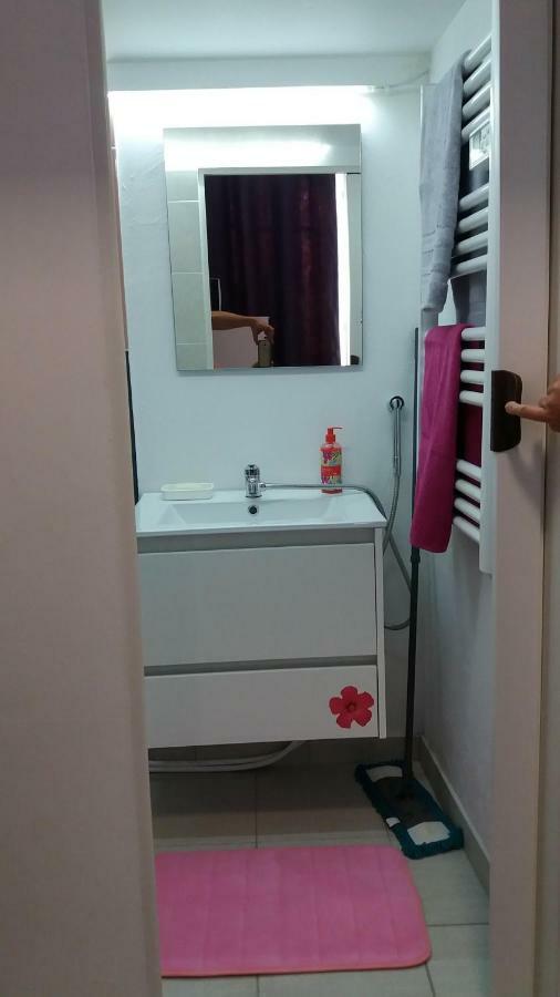 Apart Backpackers S5 * Nice