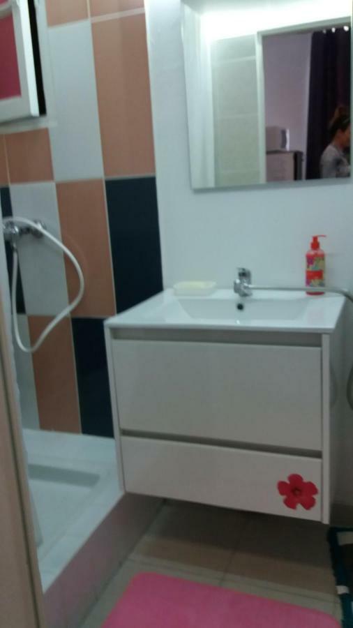 Apart Backpackers S5 Nice