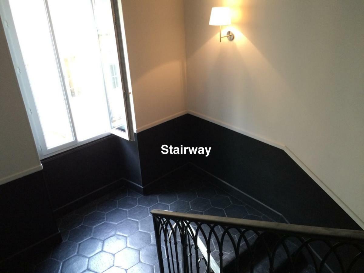 On Place Massena Nice