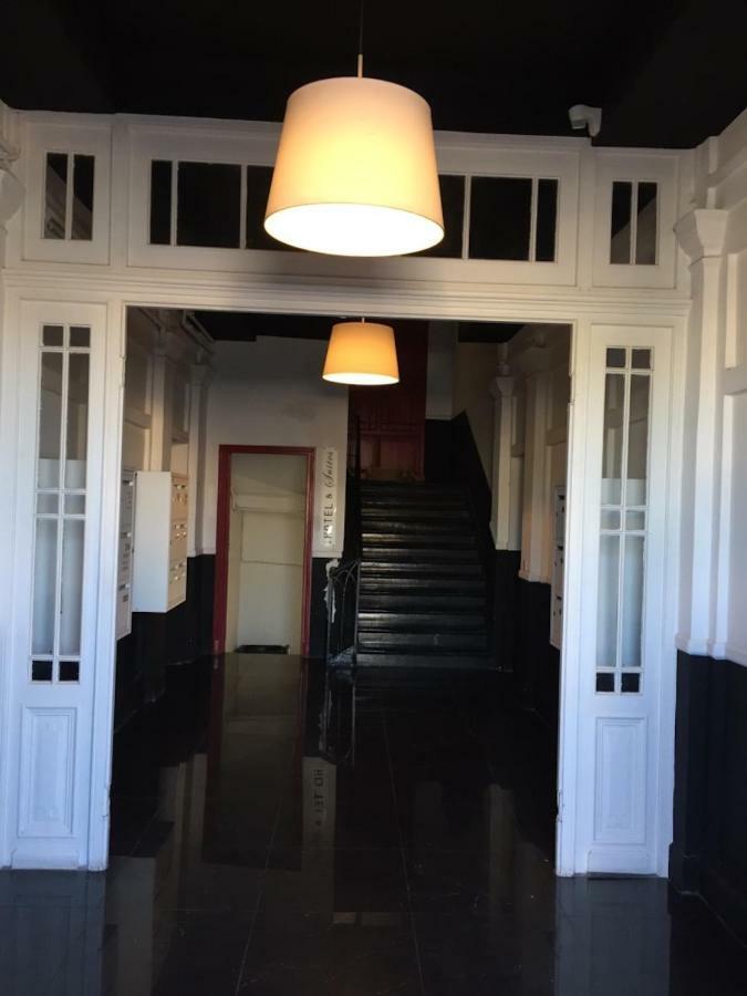 On Place Massena Apartment