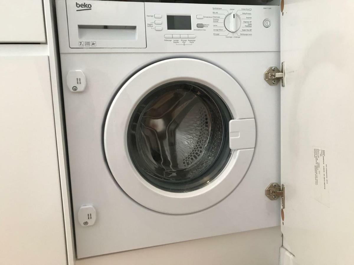 Sunny In Heart Of Old Town Apartment Nice