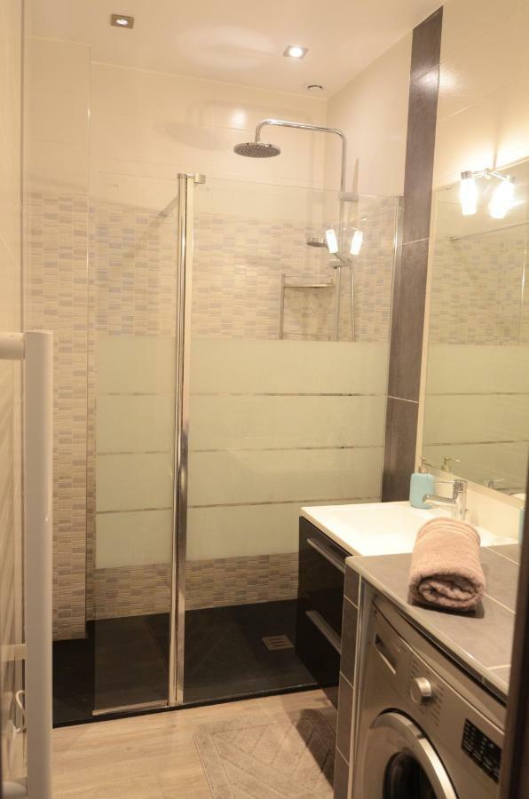Carre D'or Very Appart Near The Beach 2 A 6 Personnes Apartment *