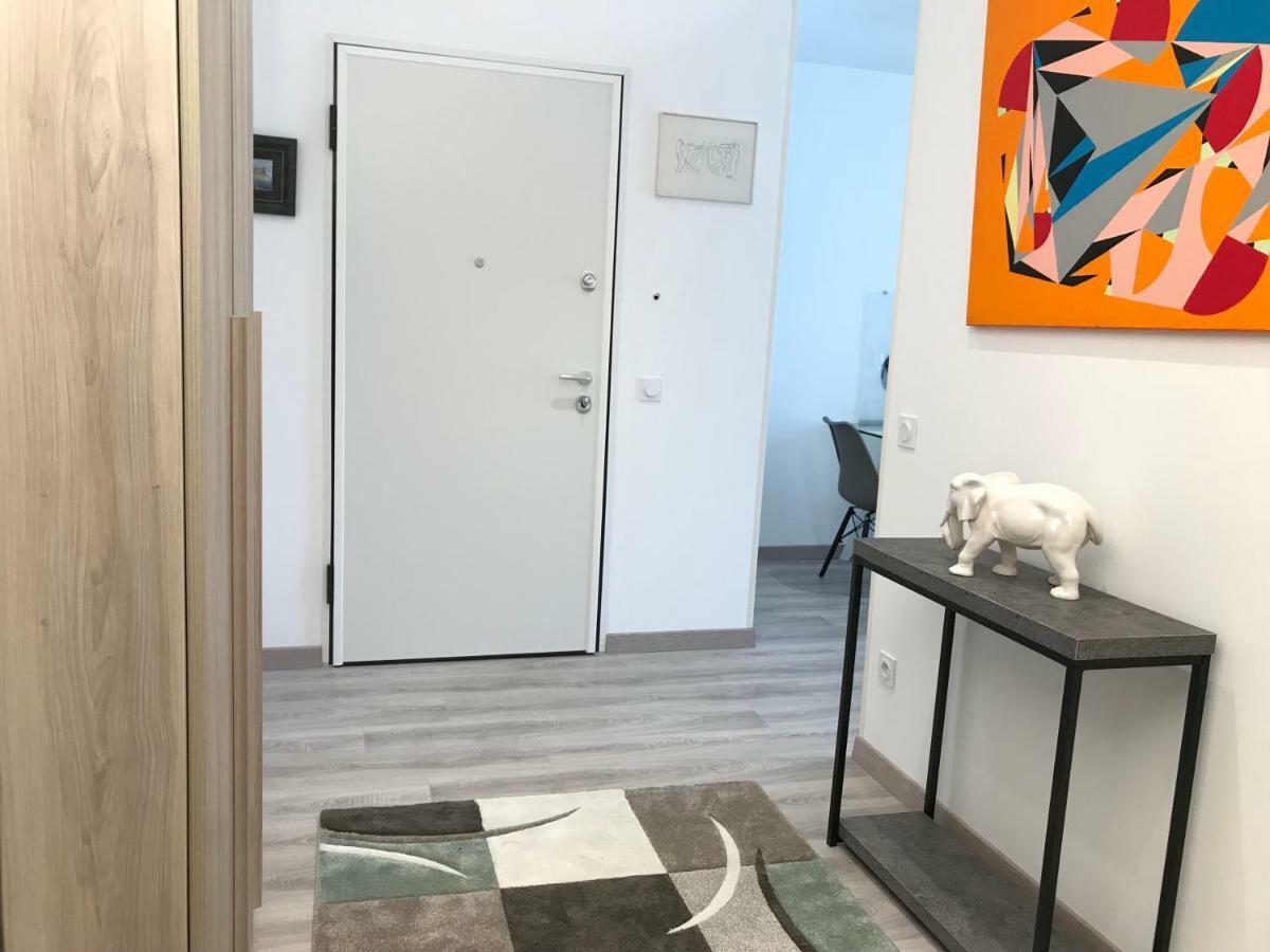 Alyon Apartment *