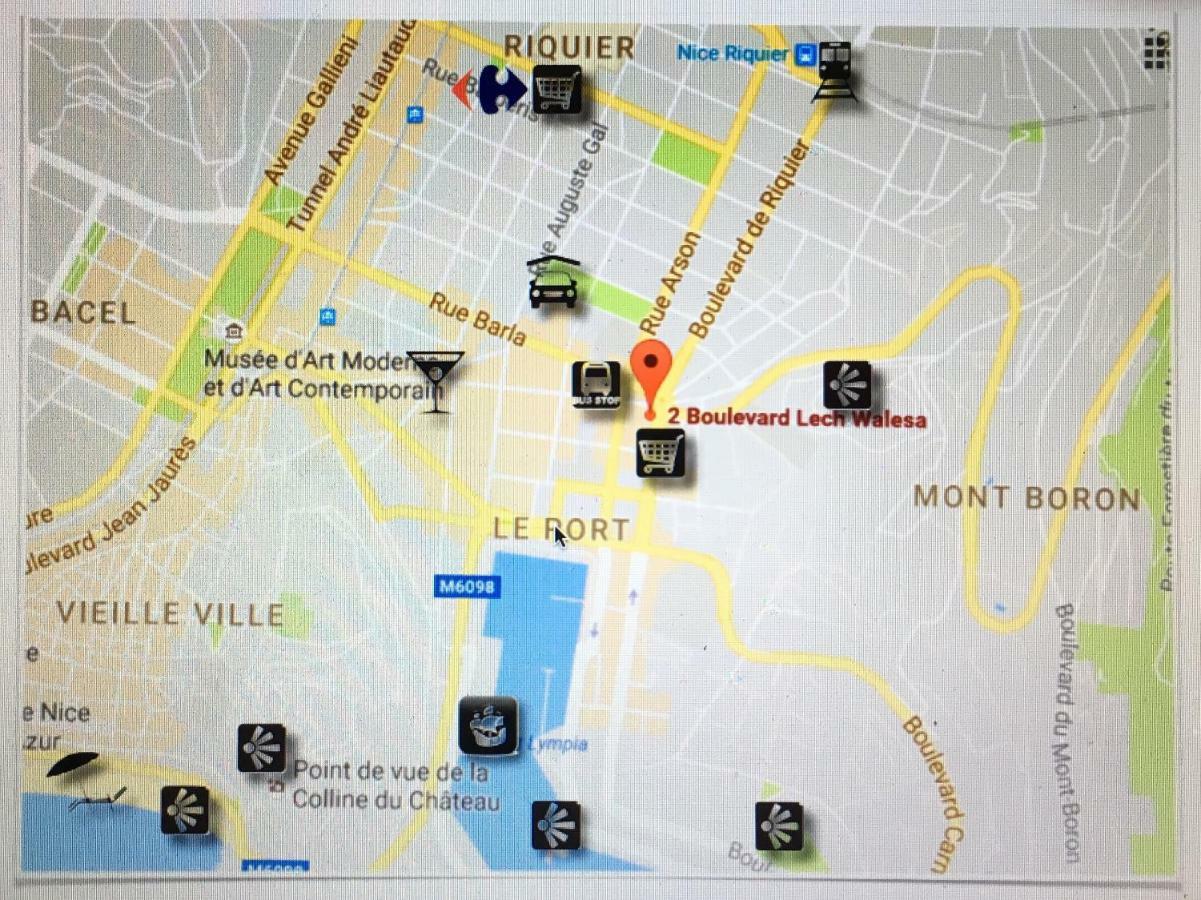 With Parking In Near The Harbor Appartement