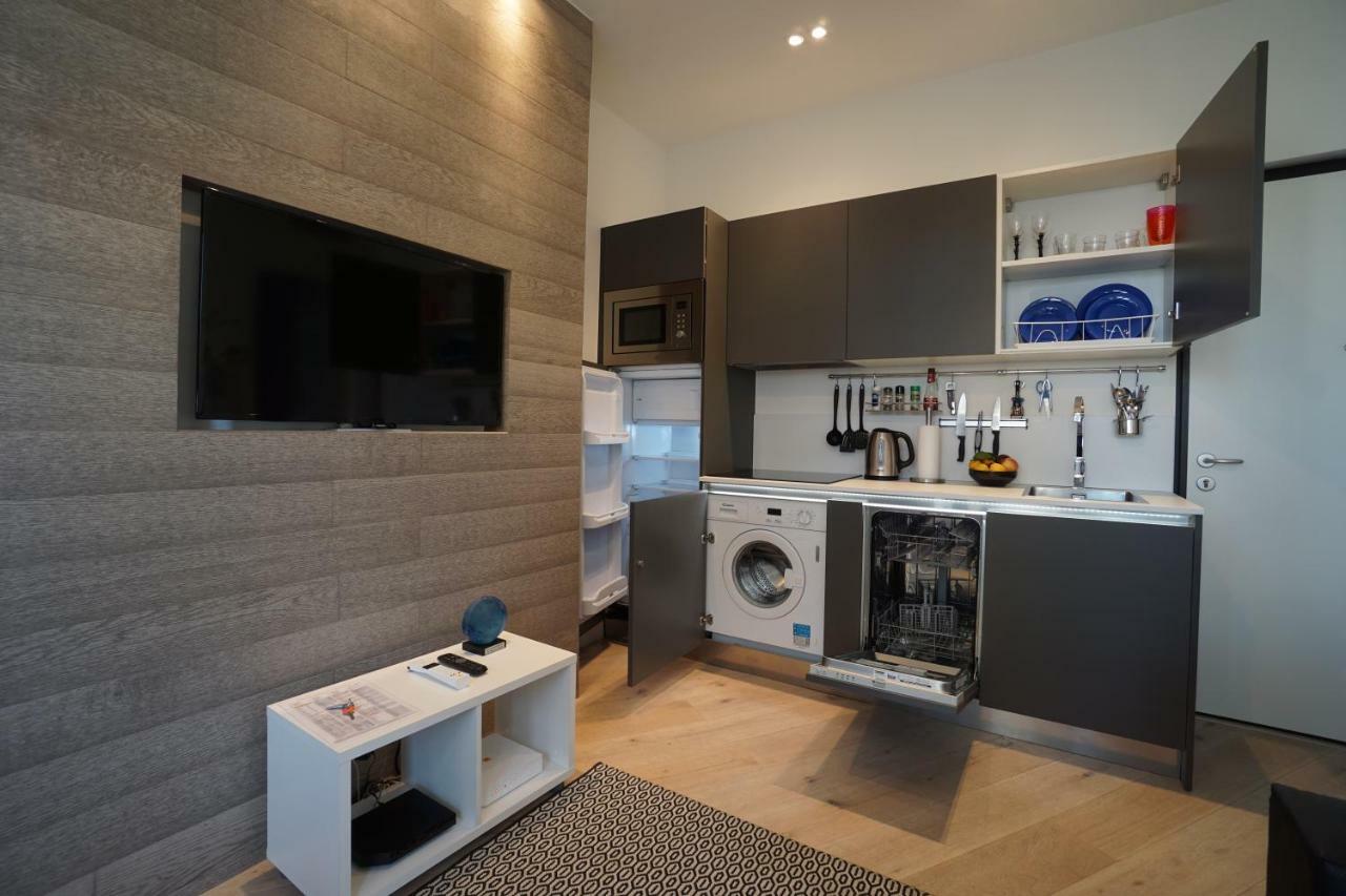 Carre D'or! Park View! Apartment *