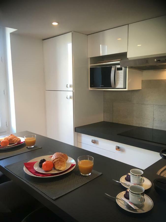 Apartment Charme Mediterraneen Votre Pied A Terre Au Coeur Du Port De