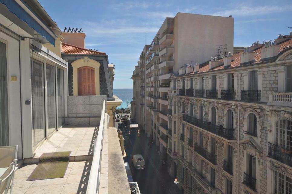 Apartment Duplex Rue Congres Centre Ville *