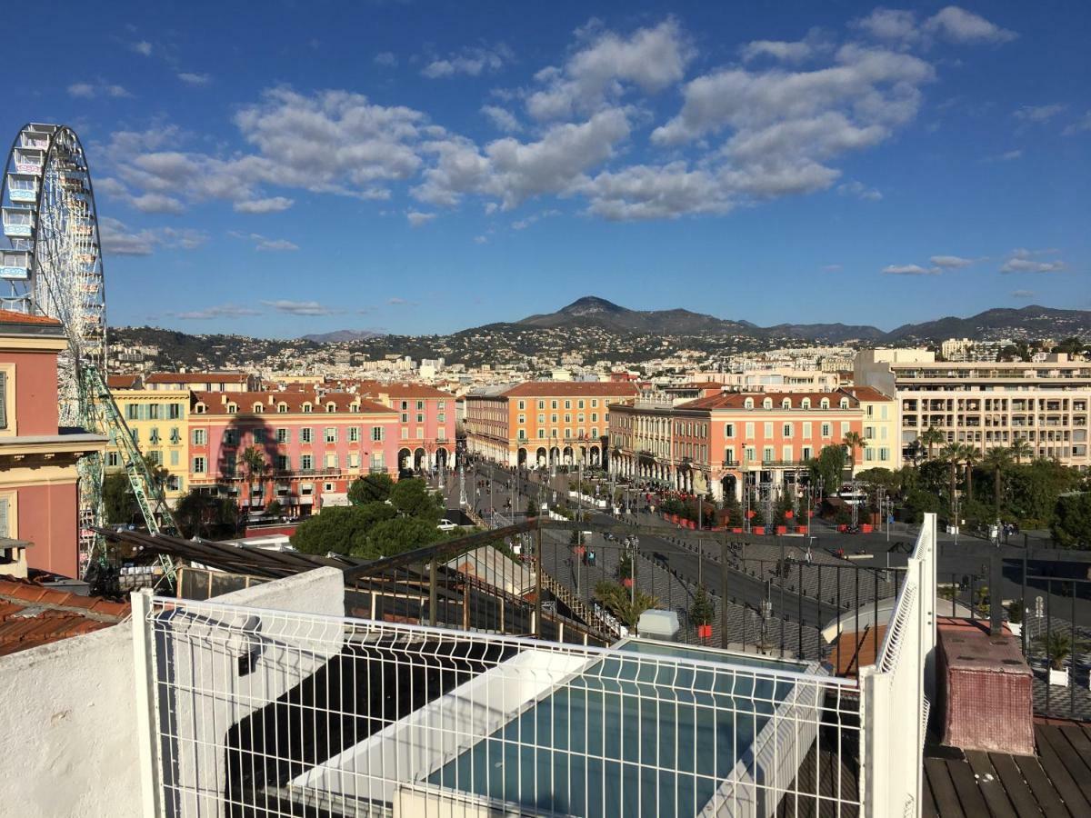 On Place Massena Apartment *