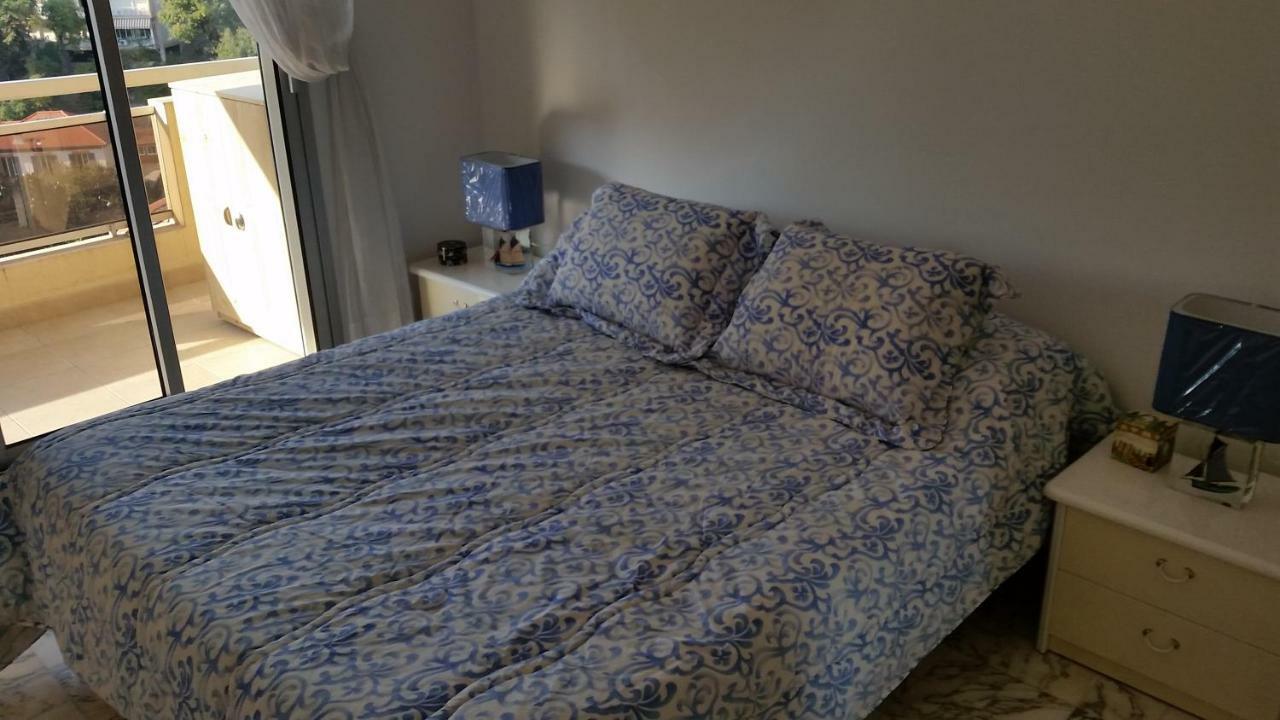 In With Swimming Pool Apartment