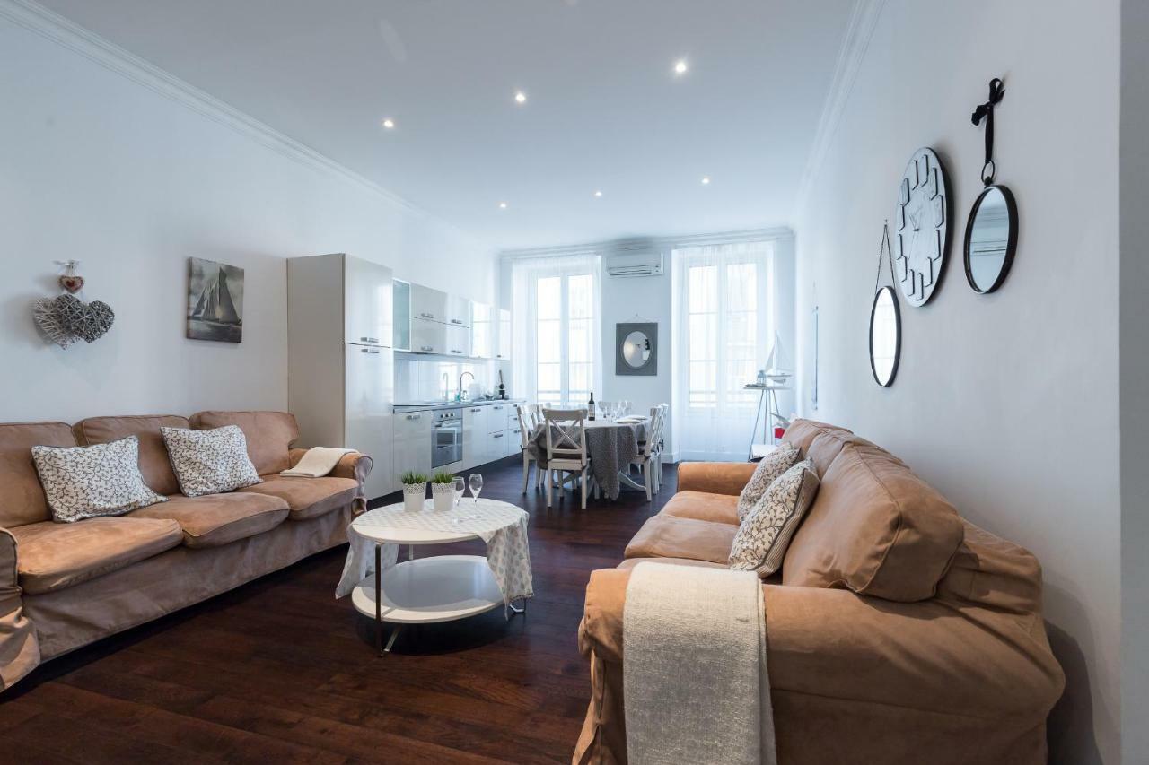 Prestige Apartment, Near The Beaches Apartment *