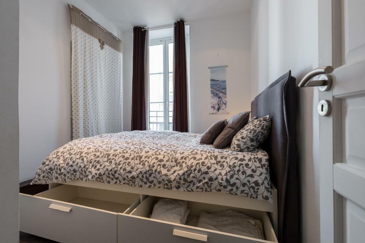 Prestige Apartment, Near The Beaches * Nice