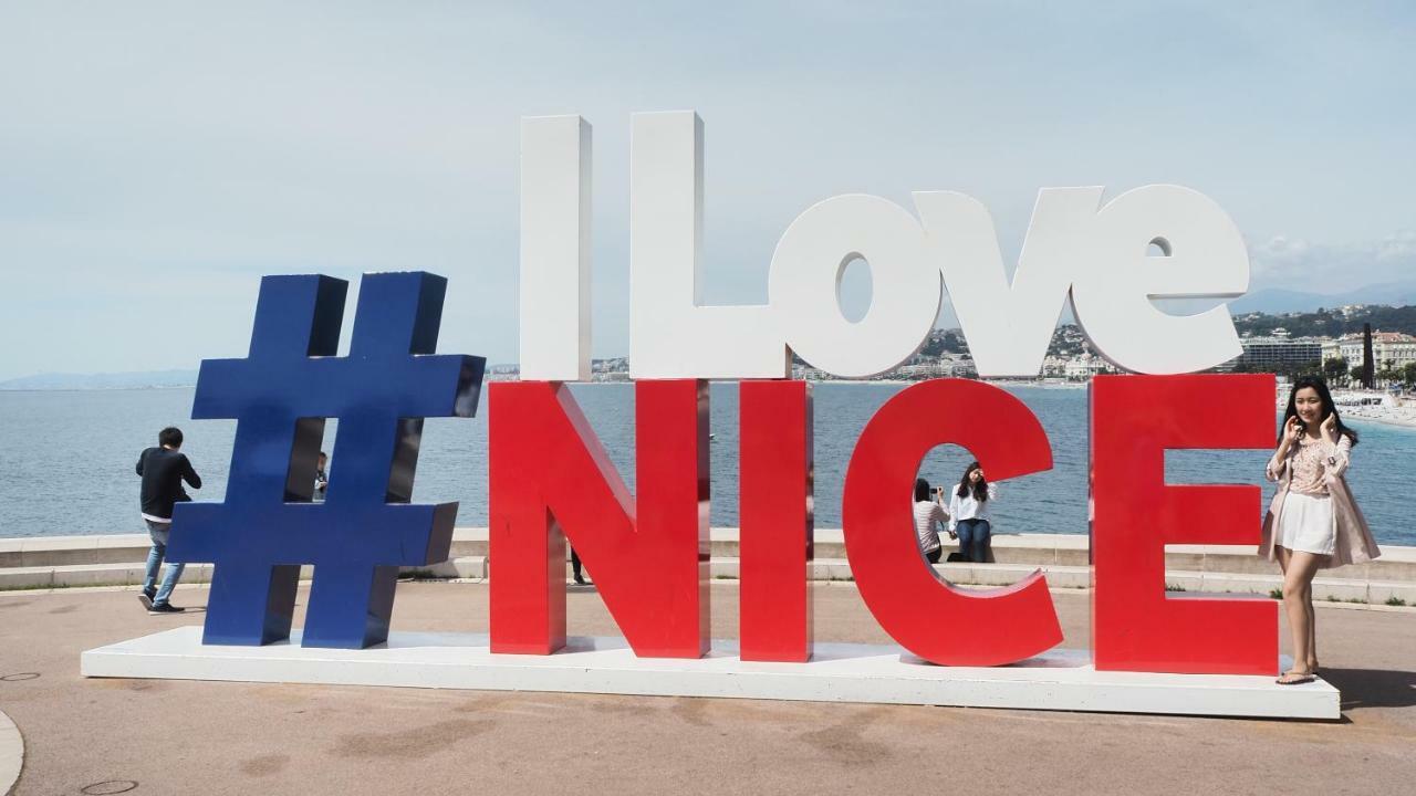 2 Bedroom Old Town Centre Nice