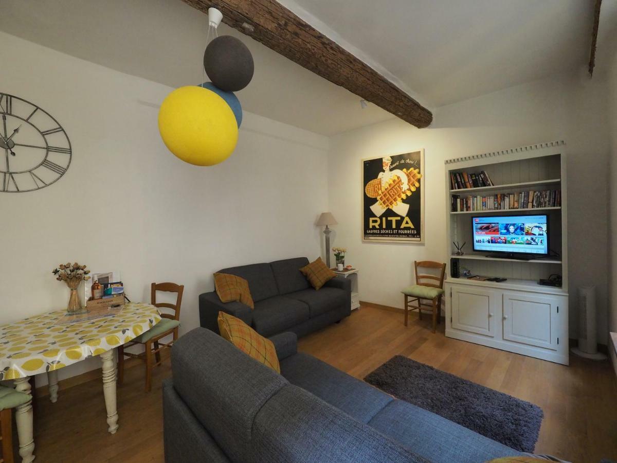 2 Bedroom Old Town Centre Nice