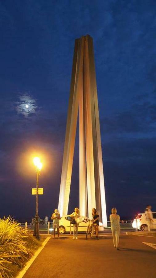 2 Bedroom Old Town Centre Apartment *