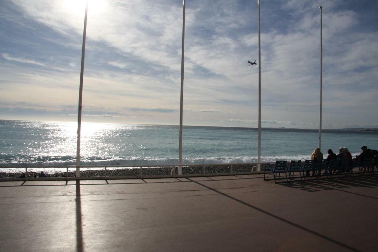 Apartment Very Central With Terrace