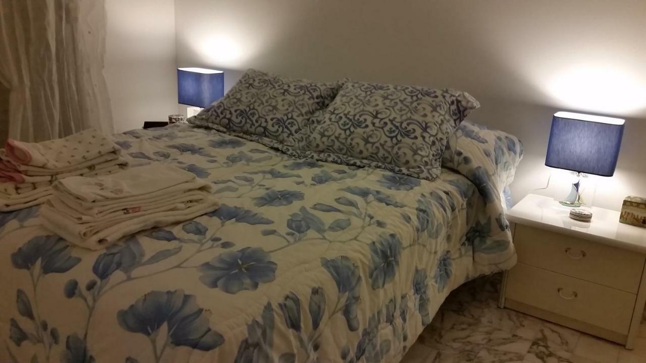 Apartment In With Swimming Pool *