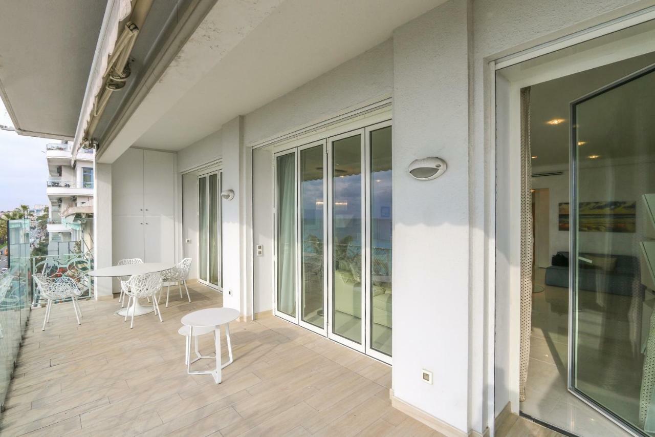 Apartment Seafront Modern *