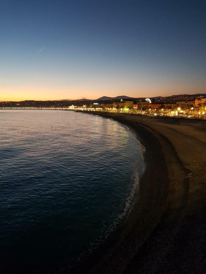 Studette En Plein Coeur Du Vieux