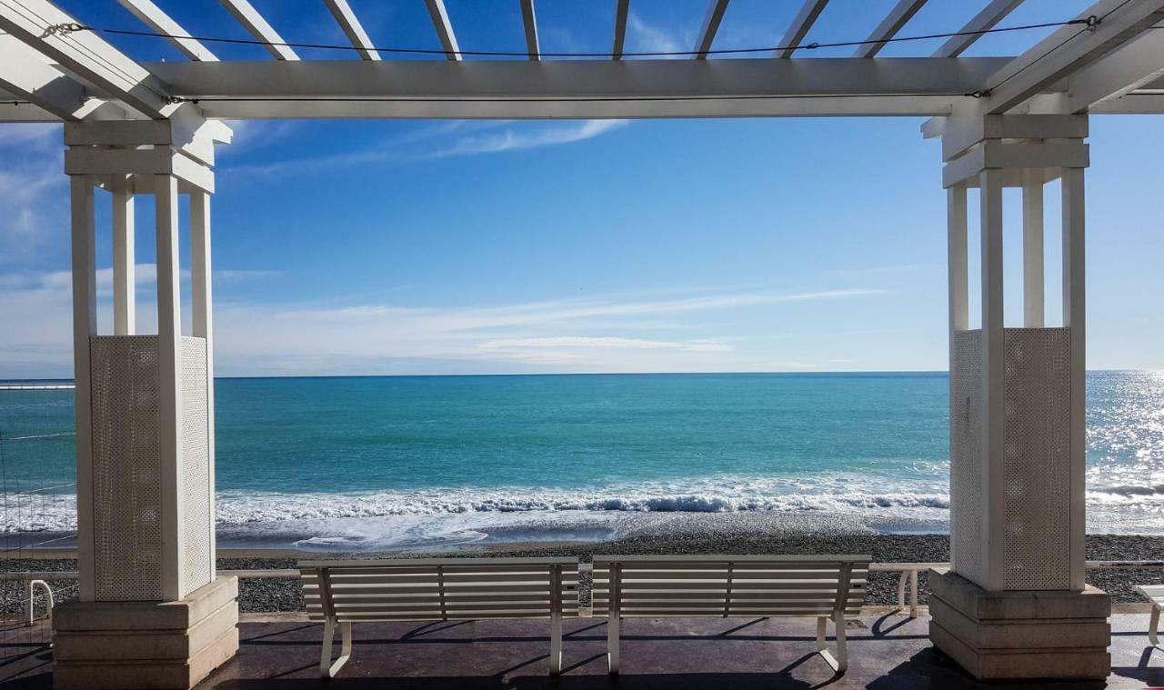Center Nice,1 , 2 Balcons Apartment