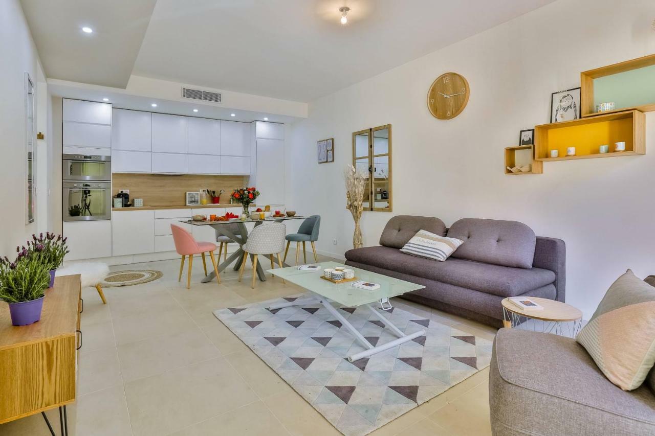 France 82 Tp -1 Min From The Sea - Terrace - Parking