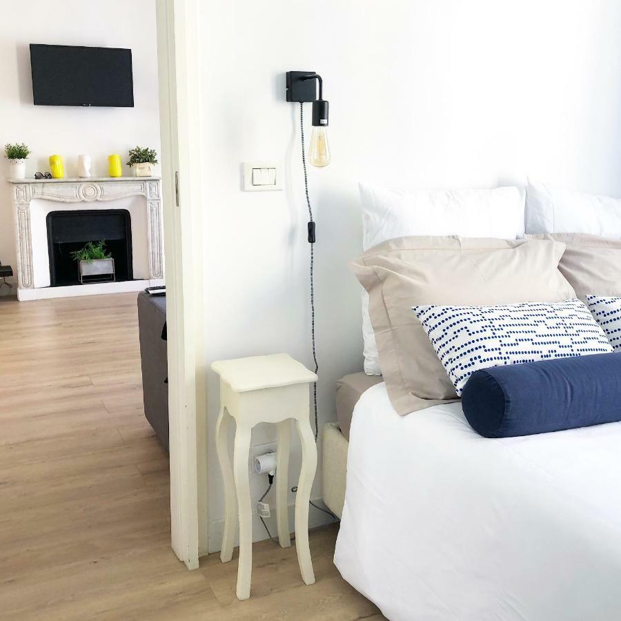Apartment Blue Perl Nice