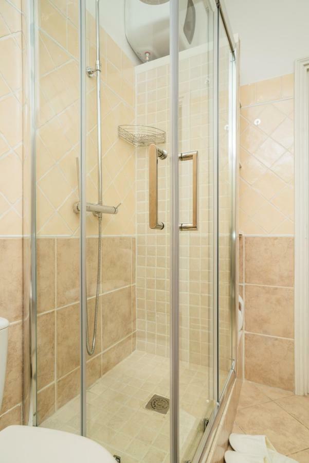 Apartment Studio Paradizo *