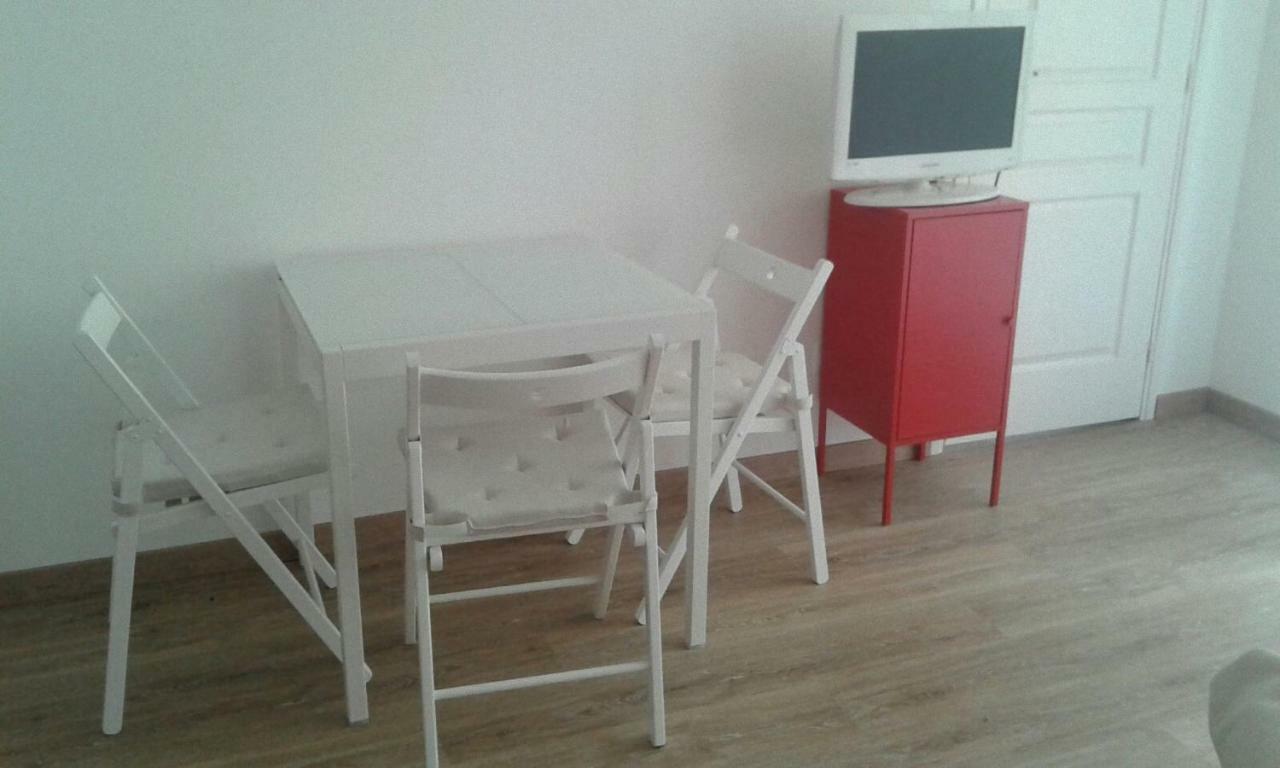 Blanchette Apartment *