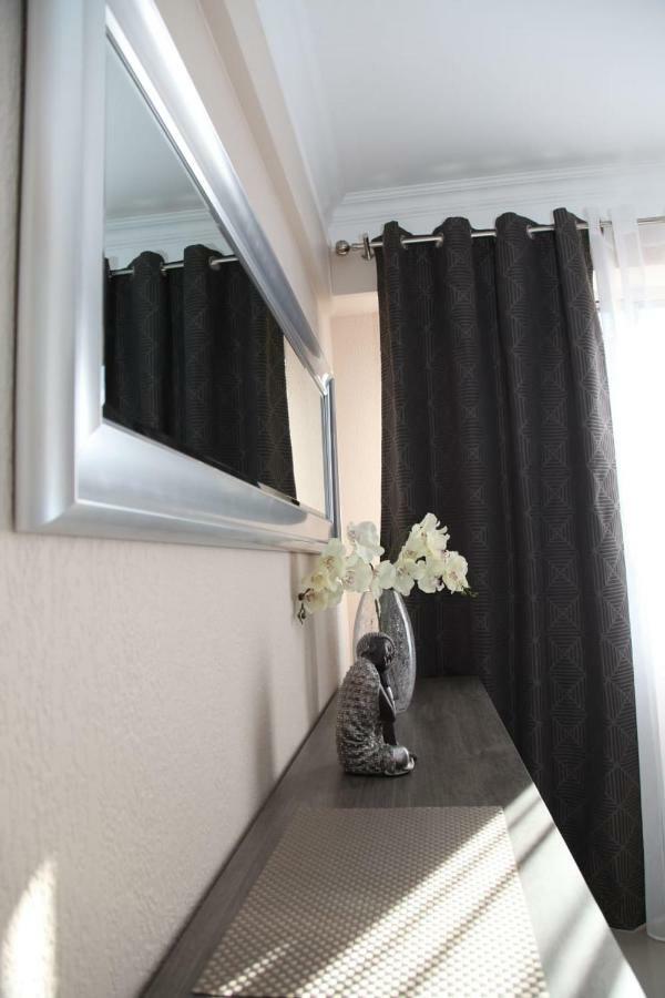 Apartment Stylish 2 Flat 60 Meters To The *