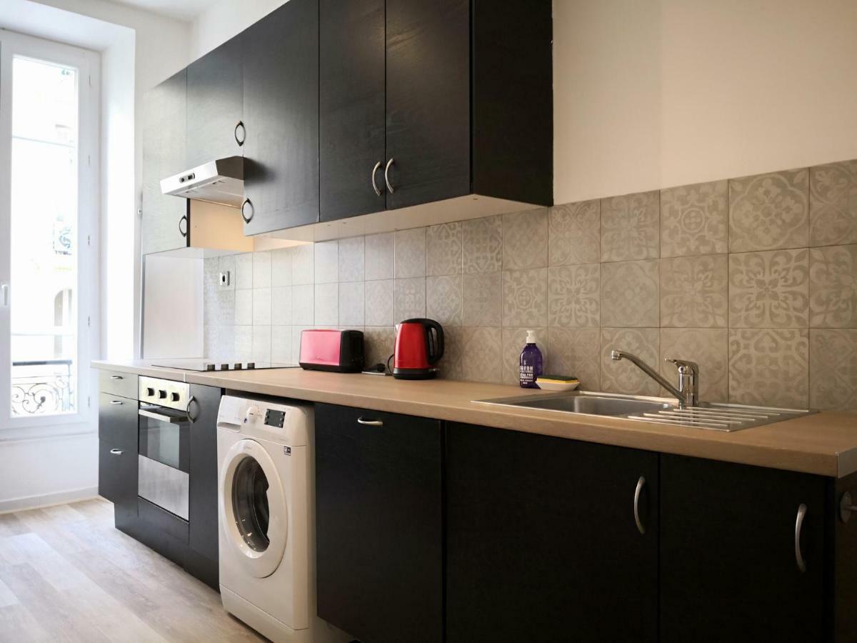 Urban 3 Apartment *