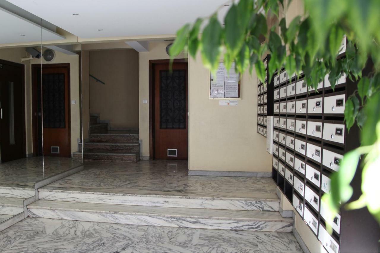 Apartment Stylish 2 Flat 60 Meters To The *