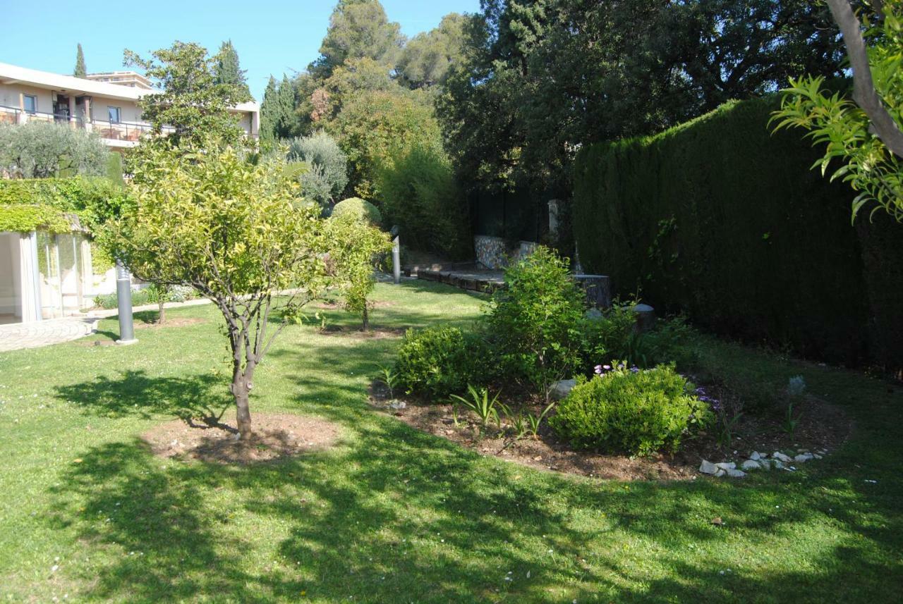 Apartment Les Palmiers A 700m De La