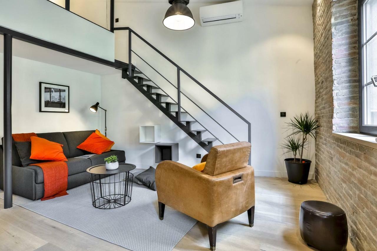 My Casa - 4 Place Massena - Duplex Apartment