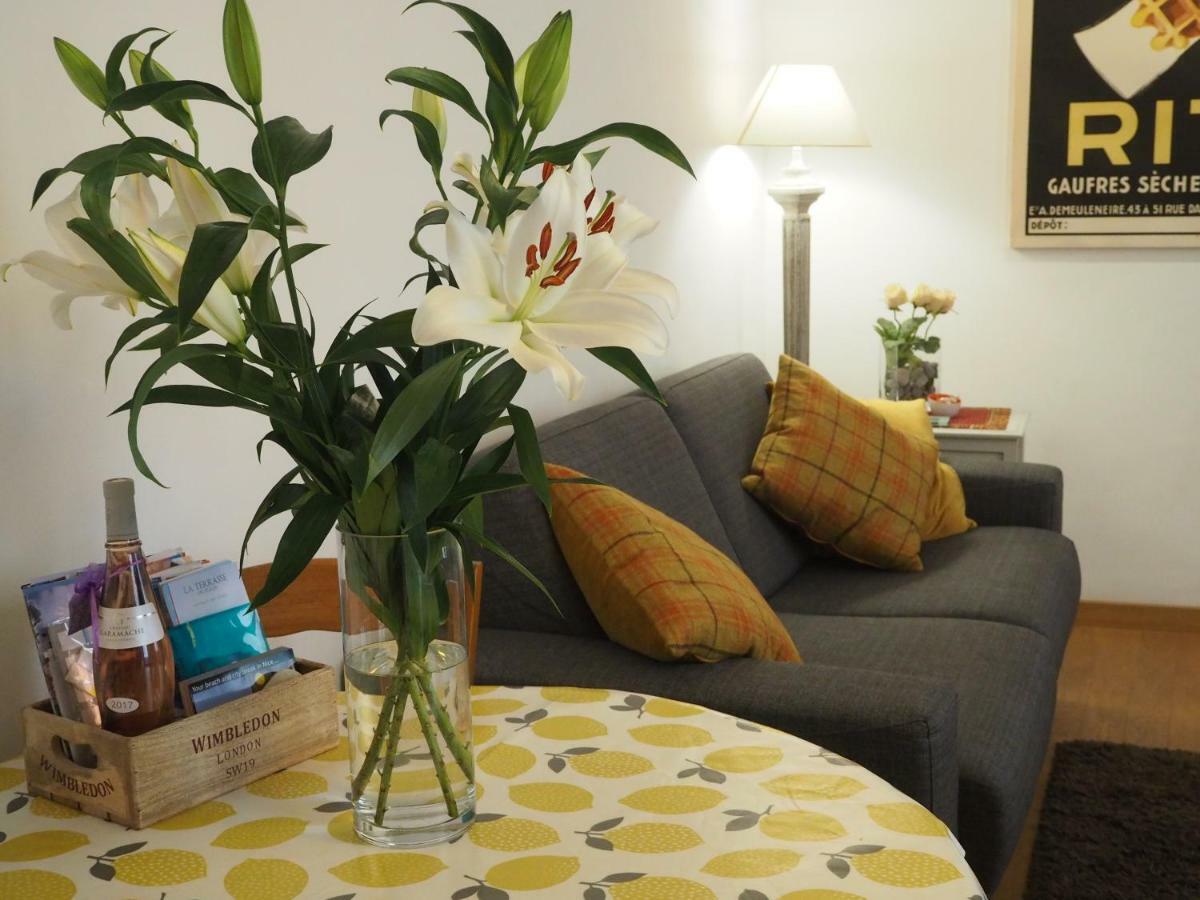 2 Bedroom Old Town Centre Apartment *