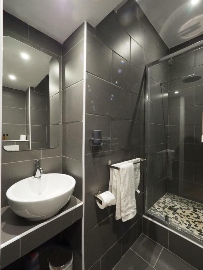 Apartment 2 Bedroom Old Town Centre Nice