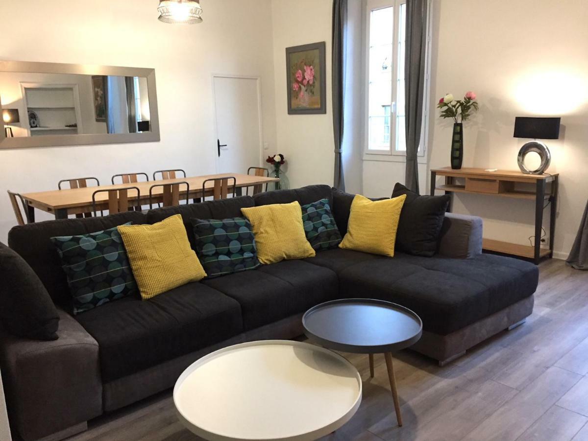 Port De Appartement