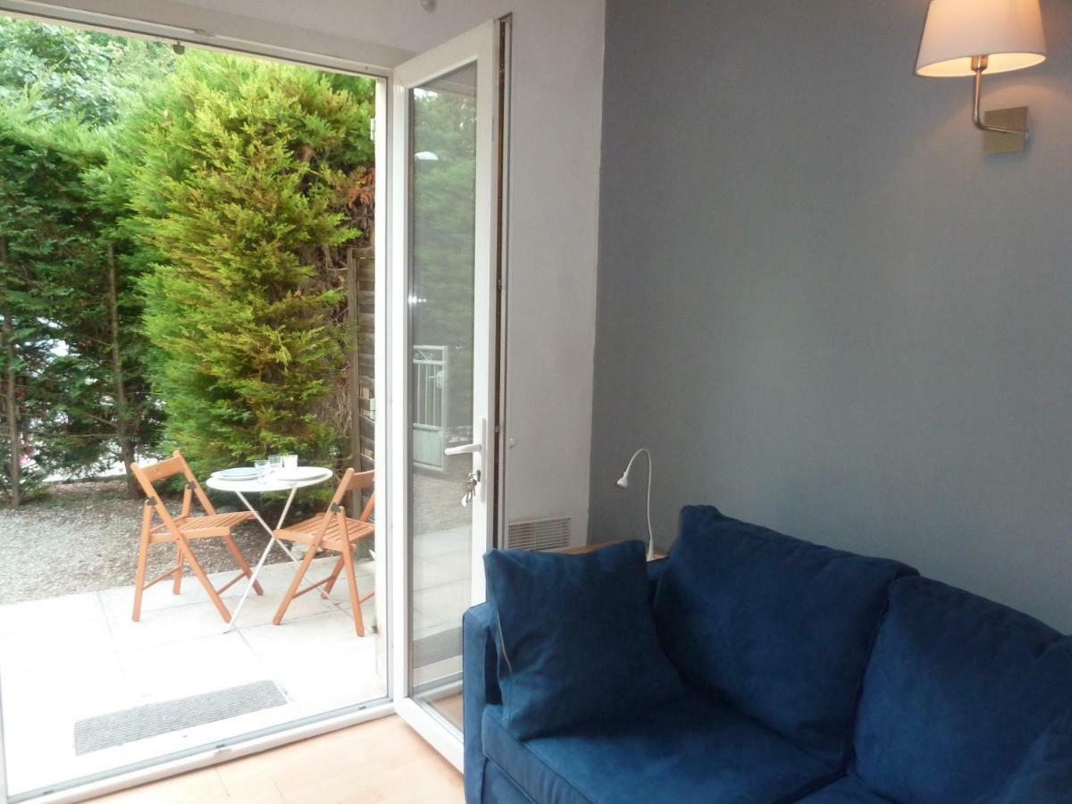 Petit Studio, Terrasse, Jardinet, Climatisation, Wifi Apartment
