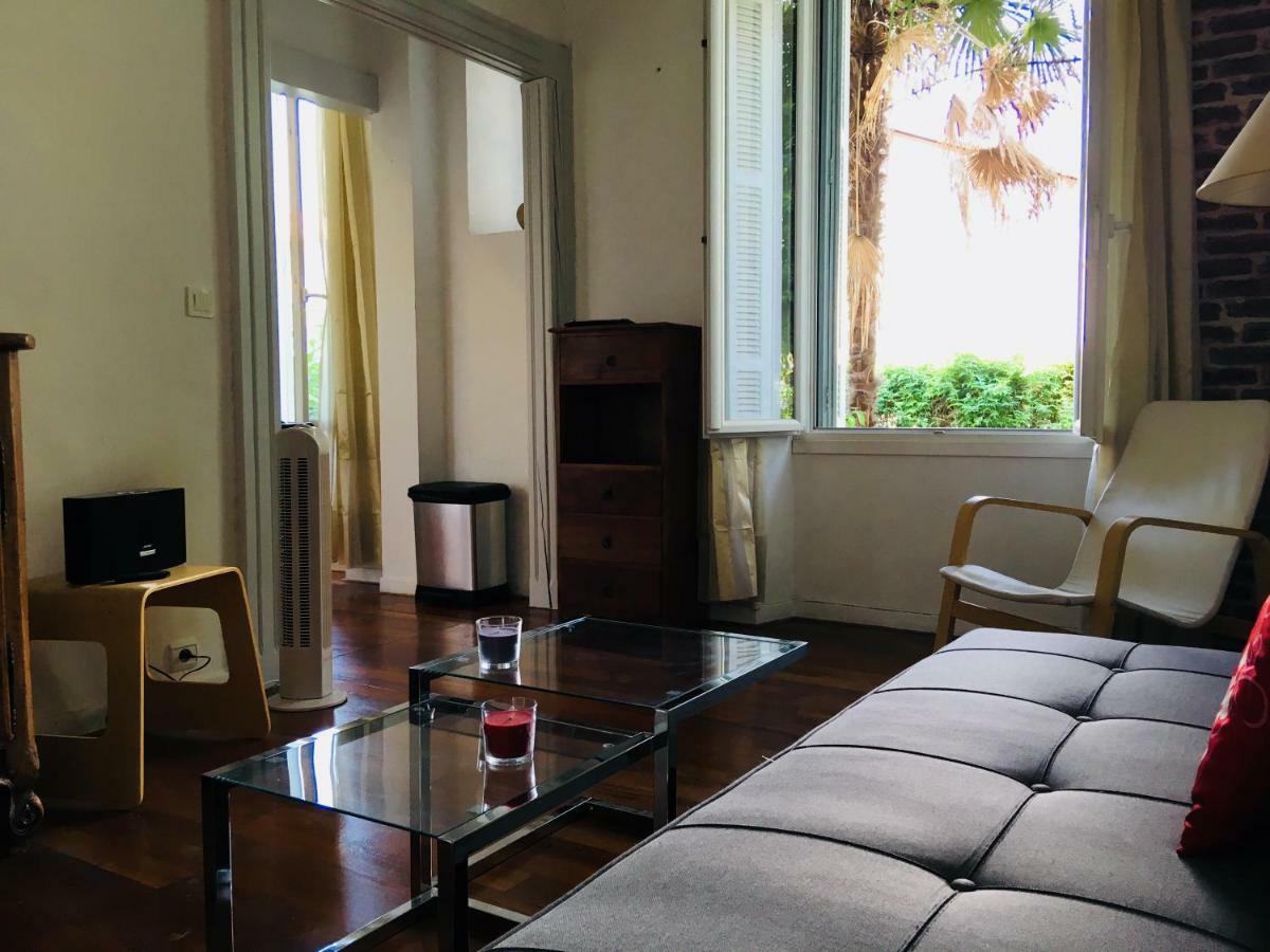 Mimosas Apartment *